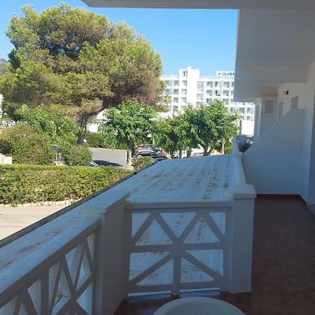 Apartamento En Playa Santo Tomas 1-5 Es Migjorn Gran Eksteriør bilde
