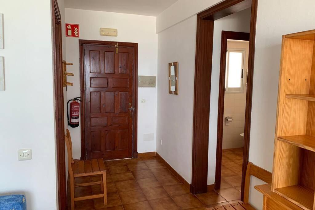 Apartamento En Playa Santo Tomas 1-5 Es Migjorn Gran Eksteriør bilde